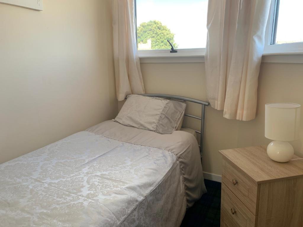 Budget Rooms Inverness Eksteriør billede