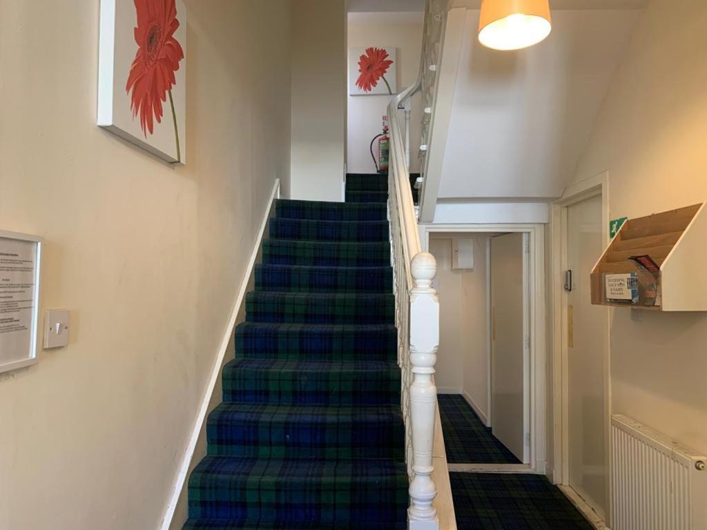 Budget Rooms Inverness Eksteriør billede
